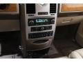 Chrysler Town & Country Limited Stone White photo #14