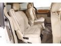 Chrysler Town & Country Limited Stone White photo #18