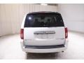Chrysler Town & Country Limited Stone White photo #22