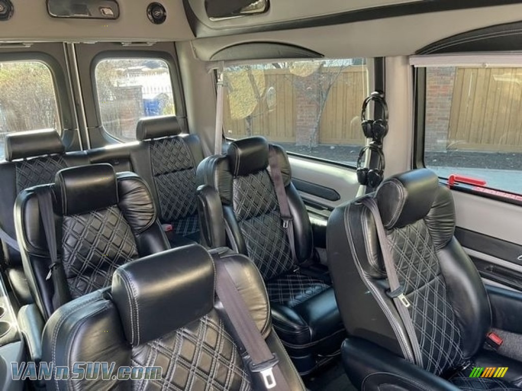 2019 Sprinter 2500 Passenger Van - Iridium Silver Metallic / Black photo #3
