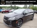 Chrysler Pacifica Touring L AWD Brilliant Black Crystal Pearl photo #1