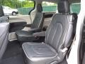 Chrysler Pacifica Limited AWD Granite Crystal Metallic photo #13