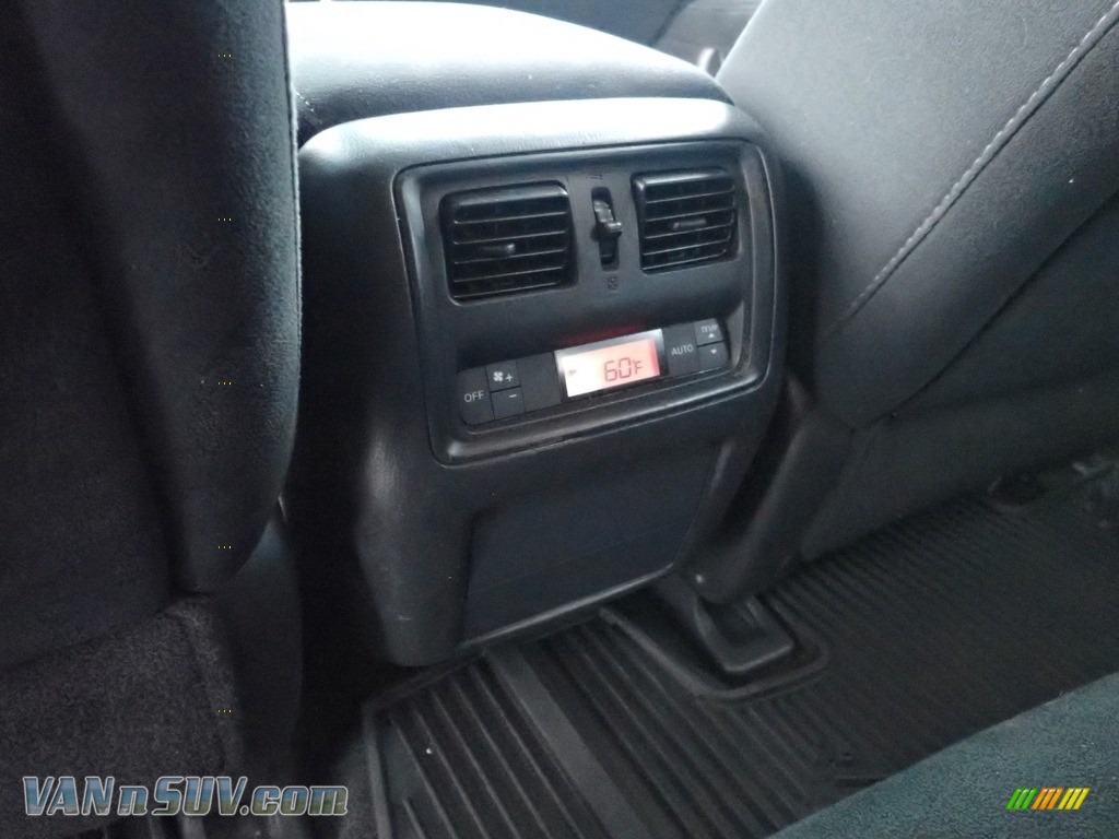 2014 Pathfinder SV AWD - Dark Slate / Charcoal photo #23