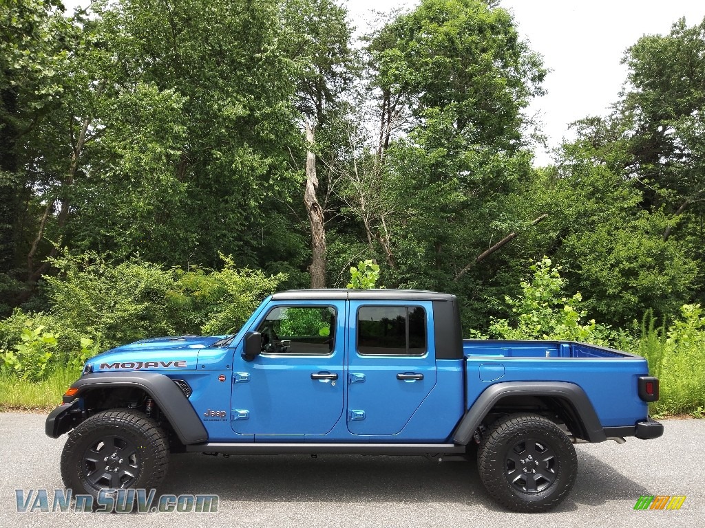 Hydro Blue Pearl / Black Jeep Gladiator Mojave 4x4