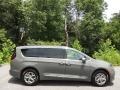 Chrysler Pacifica Limited AWD Ceramic Gray photo #5