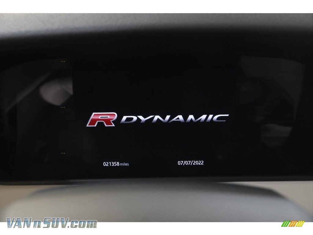 2020 Range Rover Velar R-Dynamic S - Aruba Metallic / Light Oyster/Ebony photo #8