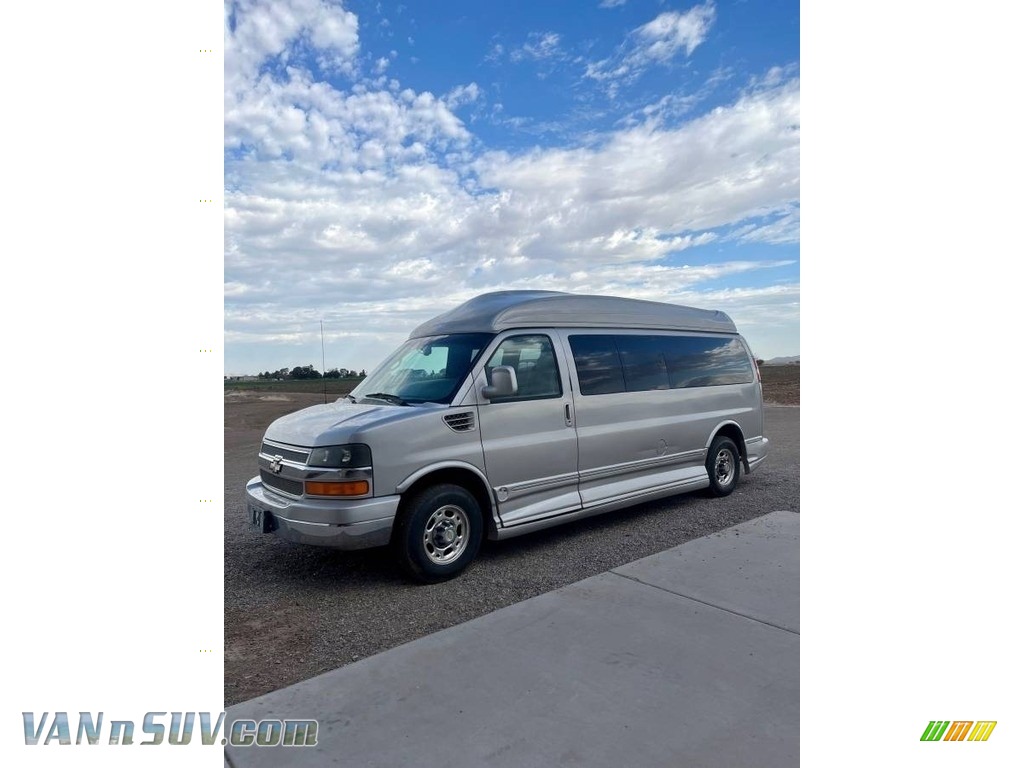 Silver Birch Metallic / Neutral Chevrolet Express LS 2500 Passenger Van