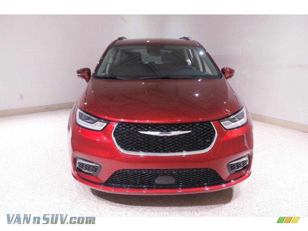 2021 Pacifica Touring L - Velvet Red Pearl / Black photo #2