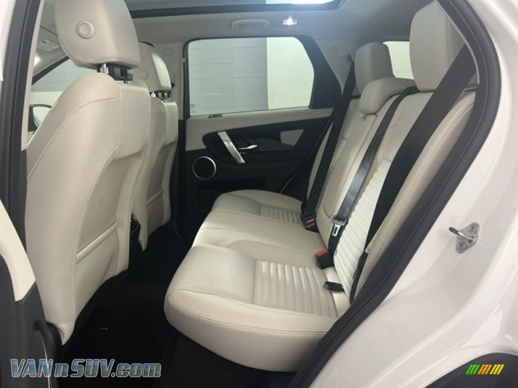 2023 Discovery Sport S - Fuji White / Light Oyster photo #5
