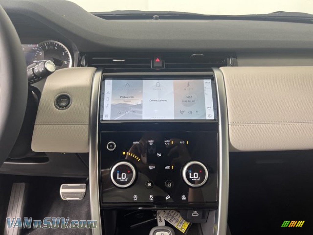 2023 Discovery Sport S R-Dynamic - Fuji White / Light Oyster photo #18