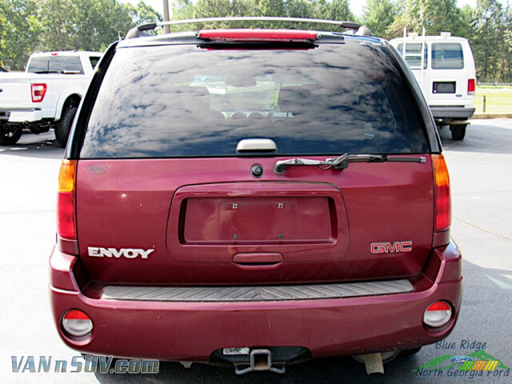 2002 Envoy SLT - Monterey Maroon Metallic / Dark Pewter photo #4