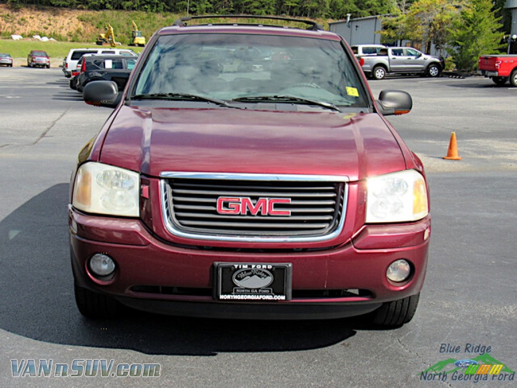 2002 Envoy SLT - Monterey Maroon Metallic / Dark Pewter photo #8