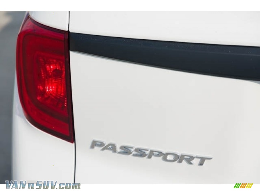 2023 Passport EX-L AWD - Platinum White Pearl / Black photo #6