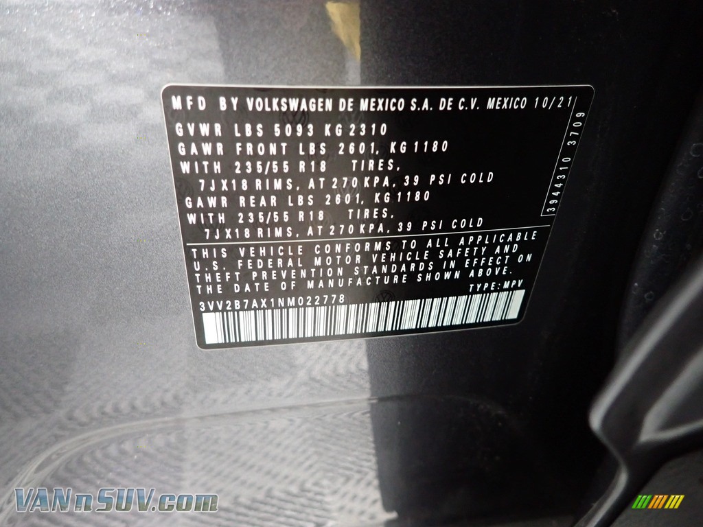 2022 Tiguan SE 4Motion - Platinum Gray Metallic / Titan Black photo #34