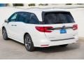 Honda Odyssey Touring Platinum White Pearl photo #2