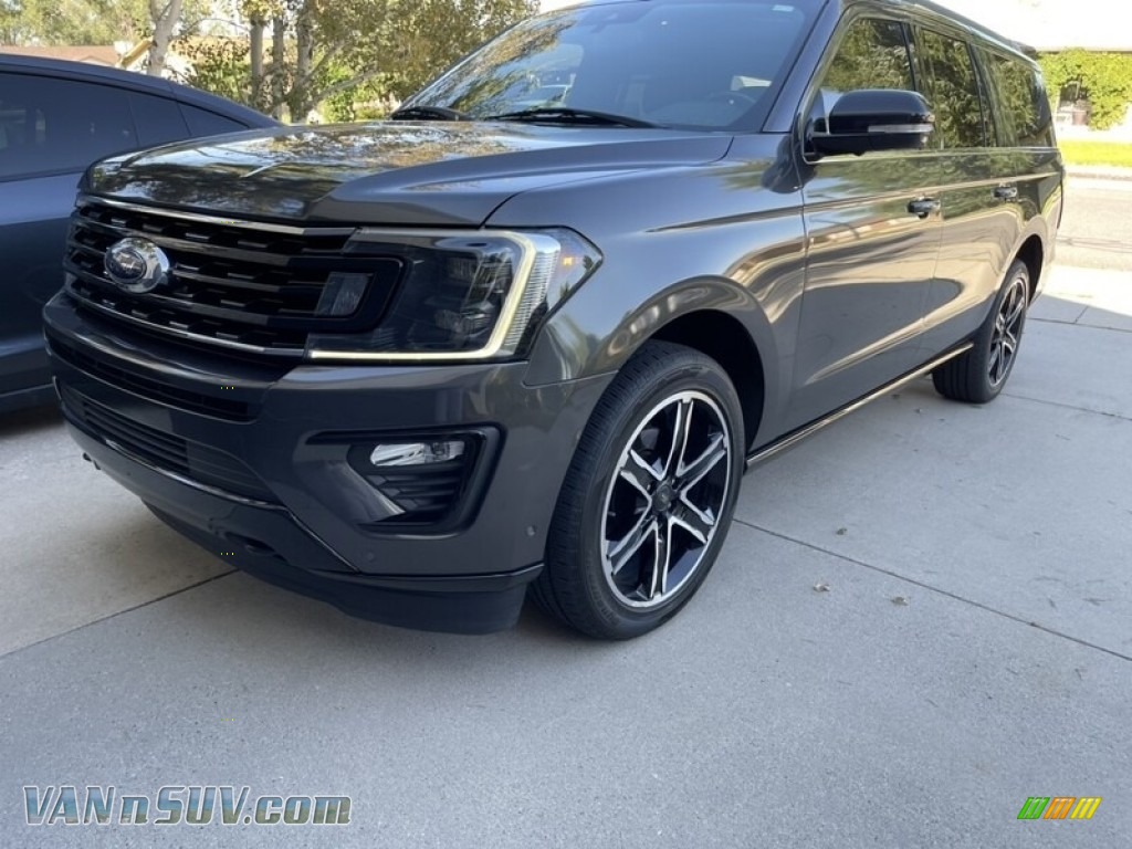 Magnetic Metallic / Ebony Ford Expedition Limited Max 4x4