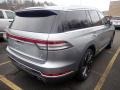 Lincoln Aviator Reserve AWD Silver Radiance photo #3