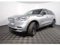 Lincoln Aviator Reserve AWD Silver Radiance photo #10