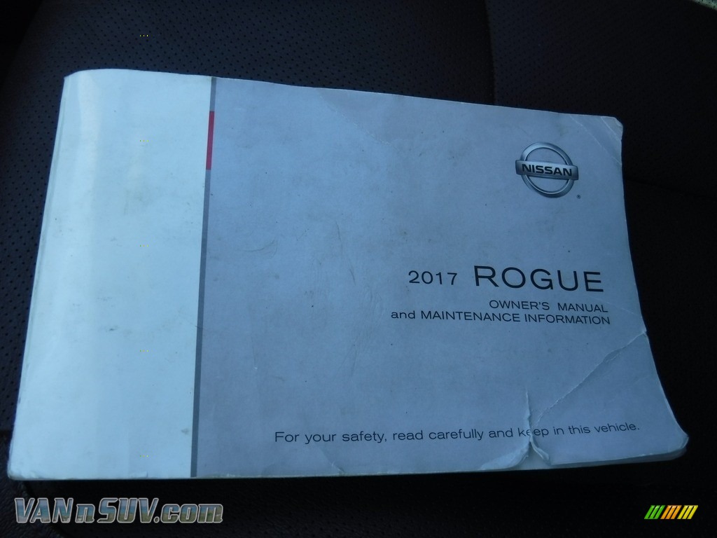 2017 Rogue SL AWD - Gun Metallic / Charcoal photo #34