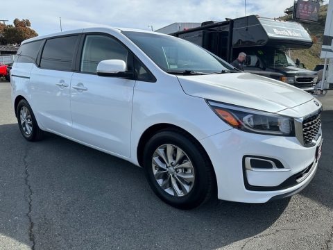 Snow White Pearl 2019 Kia Sedona LX
