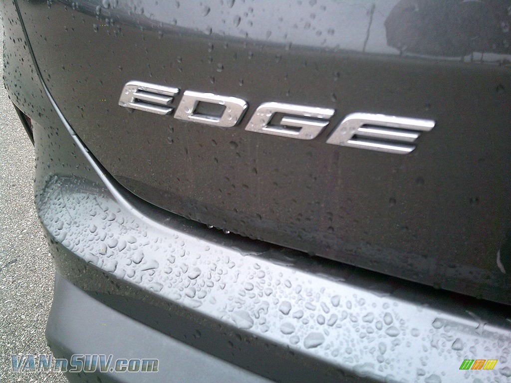 2020 Edge Titanium - Magnetic Metallic / Ebony photo #10