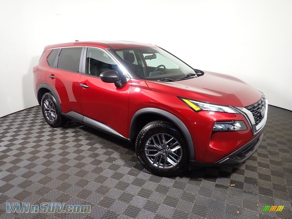 2021 Rogue S AWD - Scarlet Ember Tintcoat / Charcoal photo #3