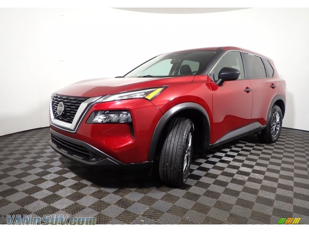 2021 Rogue S AWD - Scarlet Ember Tintcoat / Charcoal photo #8