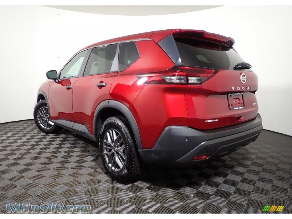 2021 Rogue S AWD - Scarlet Ember Tintcoat / Charcoal photo #11