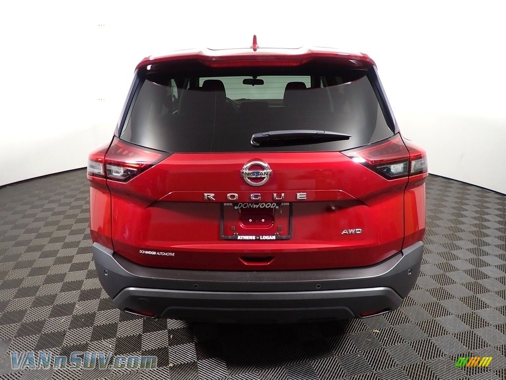 2021 Rogue S AWD - Scarlet Ember Tintcoat / Charcoal photo #13