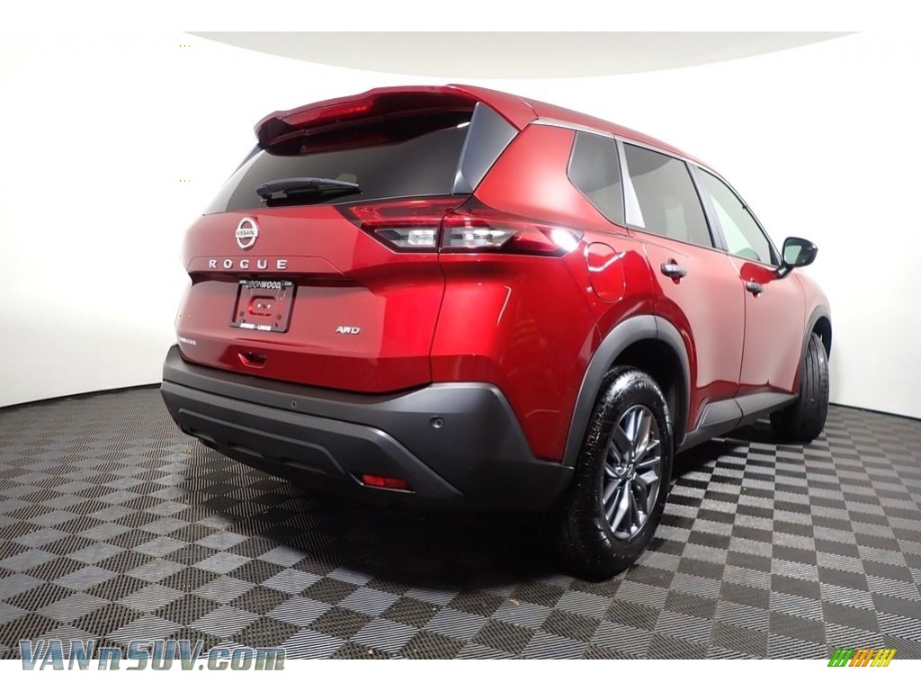 2021 Rogue S AWD - Scarlet Ember Tintcoat / Charcoal photo #16