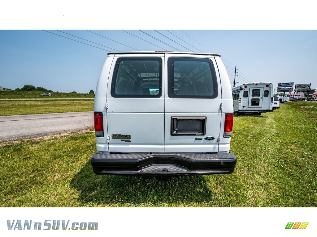 2012 E Series Van E350 Cargo - Oxford White / Medium Flint photo #4