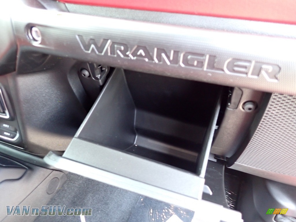 2023 Wrangler Unlimited Rubicon 4XE 20th Anniversary Hybrid - Firecracker Red / 20th Anniversary Red/Black photo #12