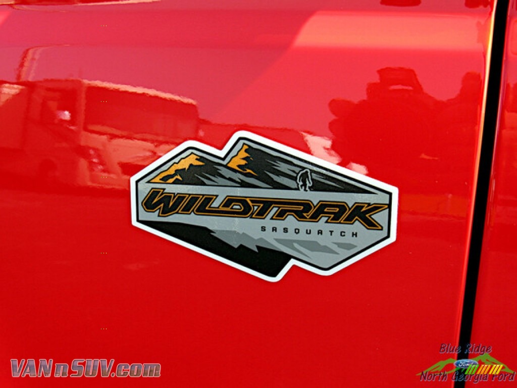 2023 Bronco Wildtrak 4X4 2-Door - Race Red / Medium Sandstone photo #29