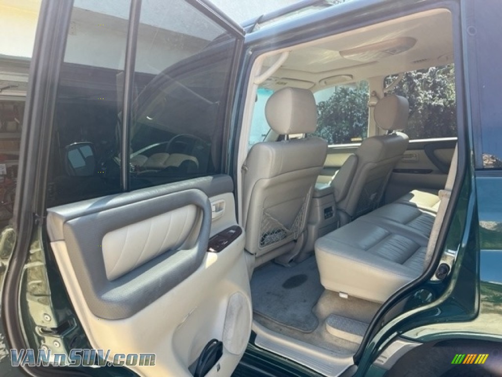 2005 Land Cruiser  - Imperial Jade Green Mica / Ivory photo #4