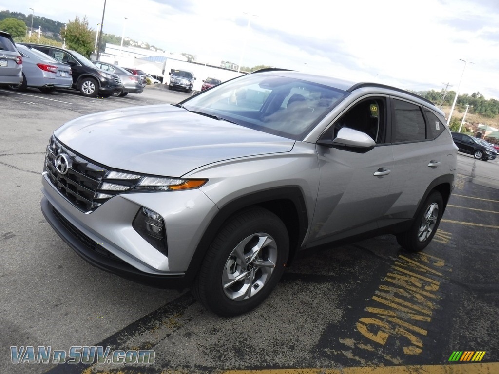 2024 Tucson SEL AWD - Shimmering Silver / Gray photo #5