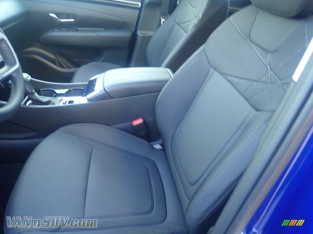2024 Tucson SE AWD - Intense Blue / Black photo #11