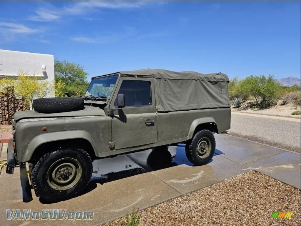 Army Green / Black Land Rover Defender 90 Soft Top