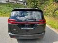 Chrysler Pacifica Touring L S Appearance Package Brilliant Black Crystal Pearl photo #7
