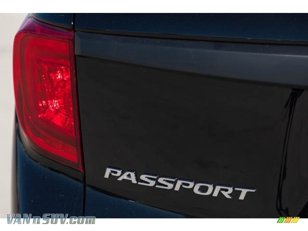 2023 Passport EX-L AWD - Crystal Black Pearl / Black photo #6