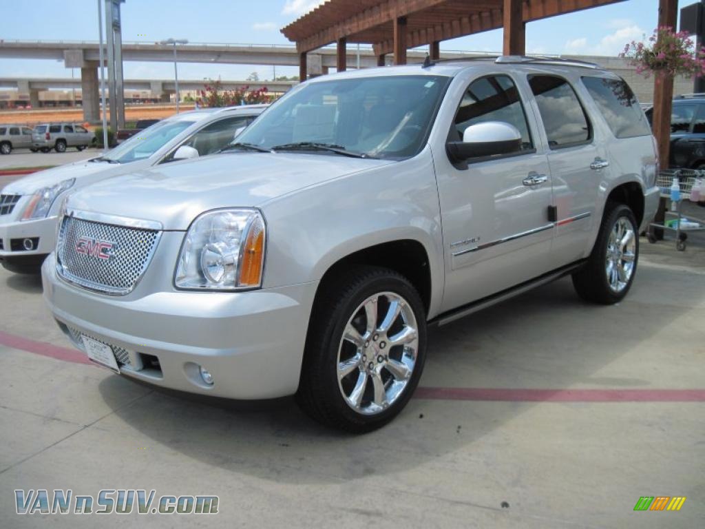 2010 Gmc Yukon Denali In Pure Silver Metallic Photo 5 289722