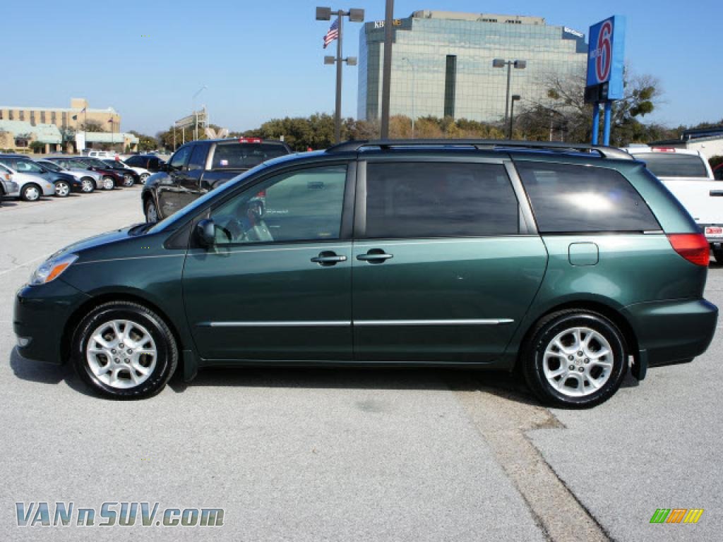 2004 Sienna XLE Limited - Aspen Green Pearl / Stone Gray photo #2