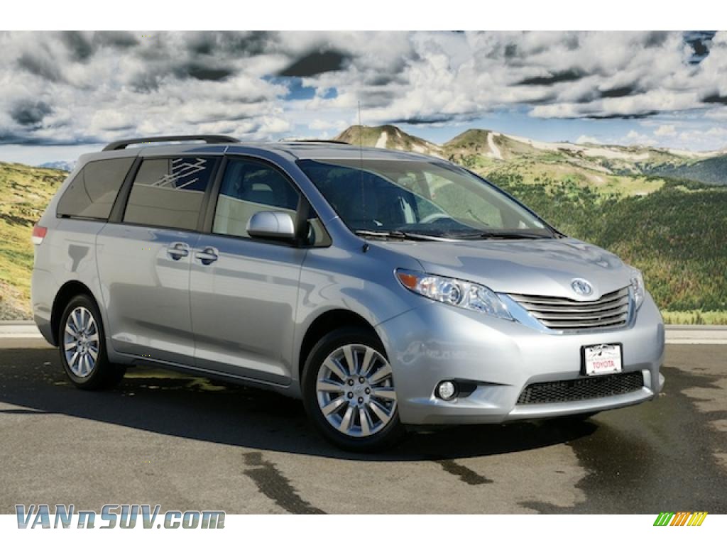 2011 toyota sienna awd for sale