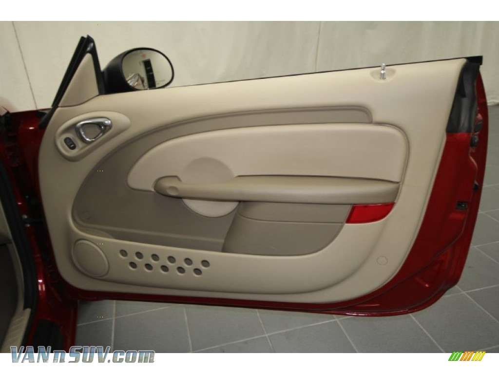 2006 PT Cruiser GT Convertible - Inferno Red Crystal Pearl / Pastel Pebble Beige photo #36