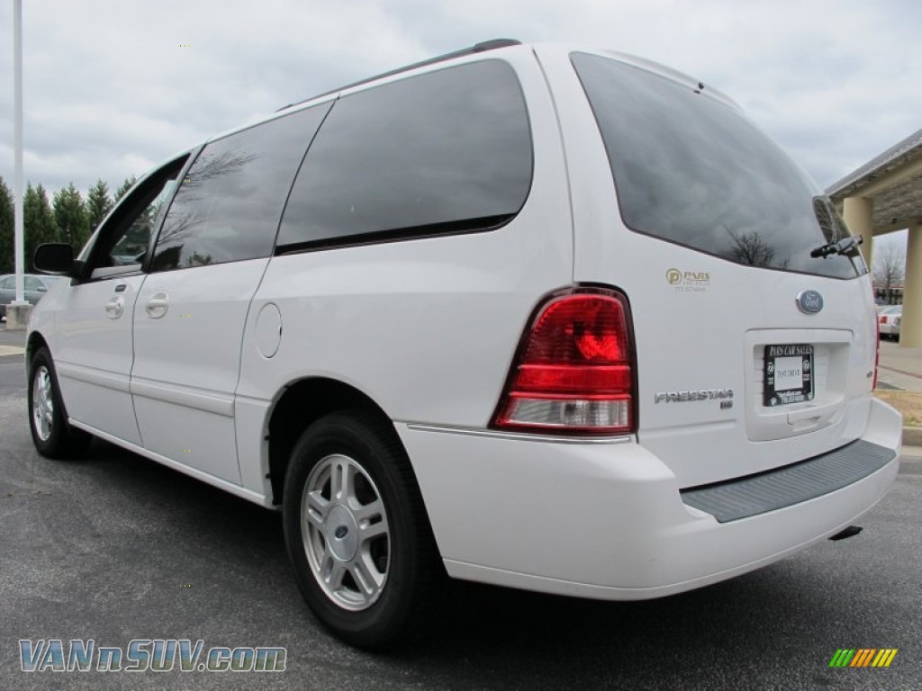 2006 Ford Freestar Sel In Vibrant White Photo 2 A40334