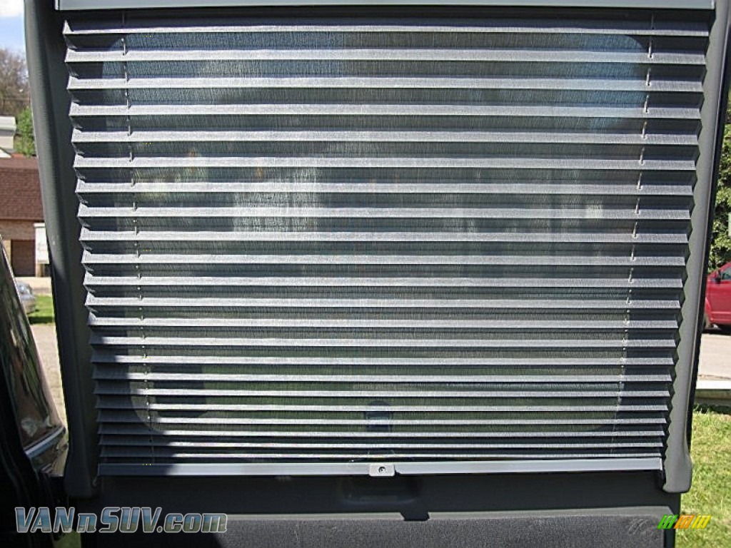 1995 GMC Vandura G2500 Conversion Van in Emerald Green Metallic photo