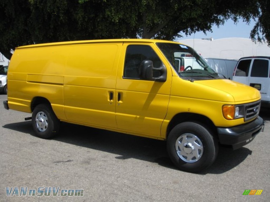 Fleet Yellow / Medium Flint Grey Ford E Series Van E250 Commercial