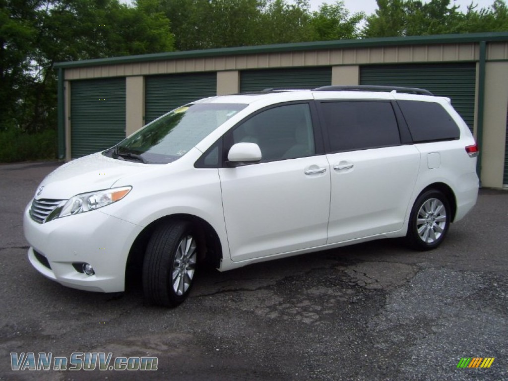 2011 toyota sienna limited options #5