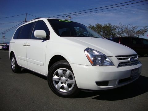 Clear White 2010 Kia Sedona LX Clear White 2010 Kia Sedona LX