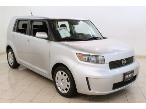 Classic Silver Metallic 2010 Scion xB 