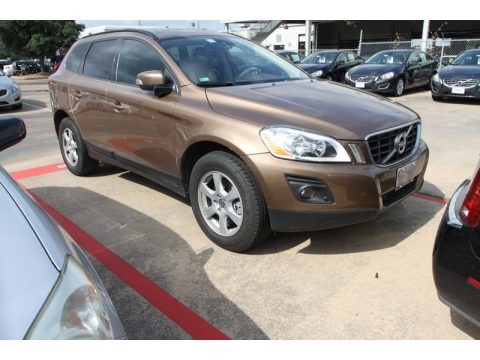 Terra Bronze Metallic 2010 Volvo XC60 3.2